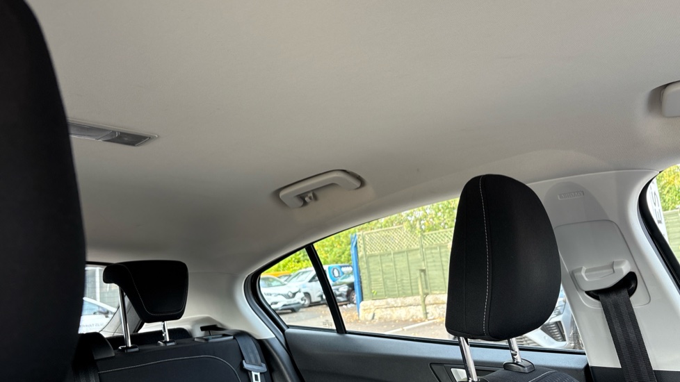 Ford Focus 1.0 EcoBoost 125 Zetec 5dr Petrol Hatchback - Image 66