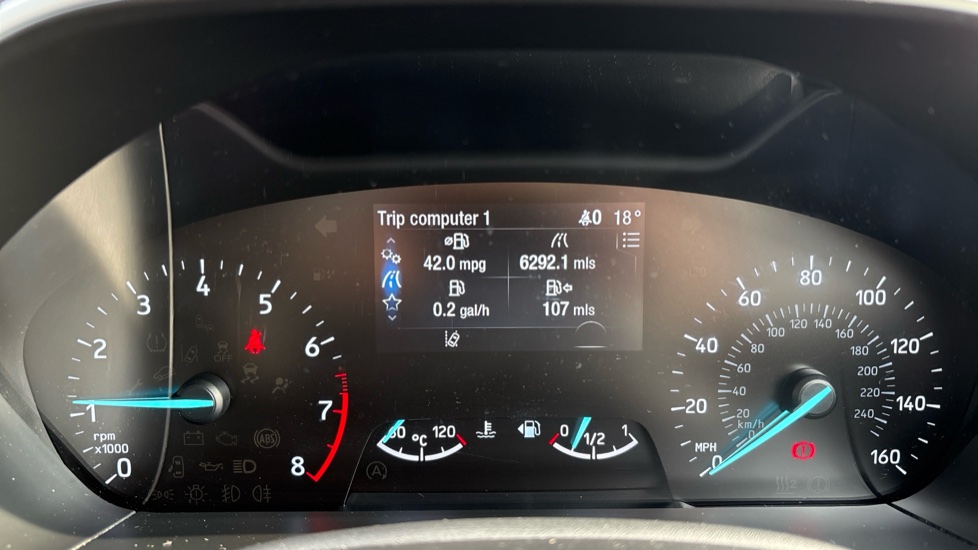 Ford Focus 1.0 EcoBoost 125 Zetec 5dr Petrol Hatchback - Image 68
