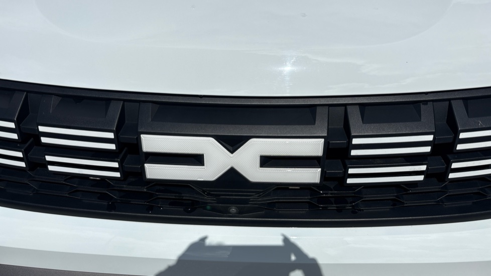 Dacia Duster 1.0 TCe 90 Journey 5dr Petrol Estate - Image 21