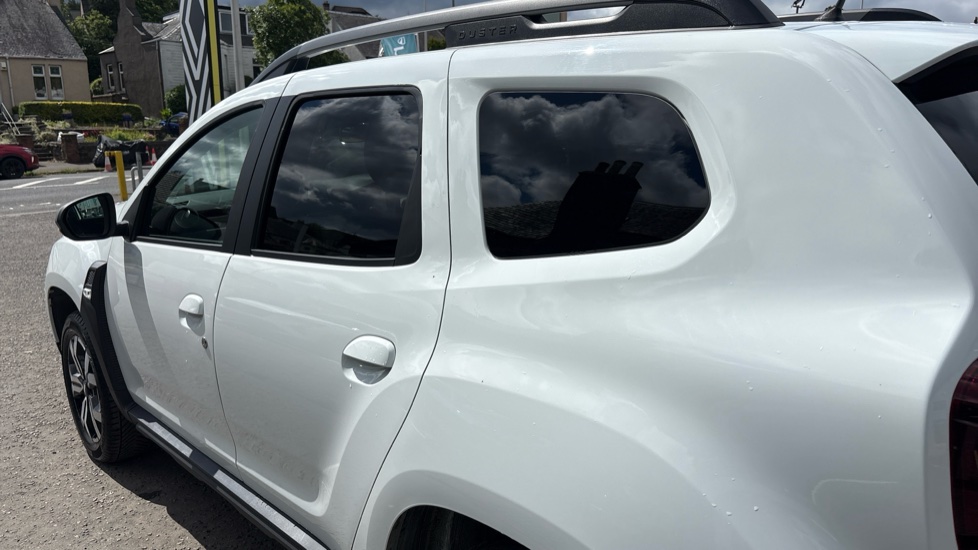 Dacia Duster 1.0 TCe 90 Journey 5dr Petrol Estate - Image 30