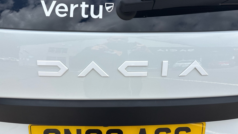 Dacia Duster 1.0 TCe 90 Journey 5dr Petrol Estate - Image 34