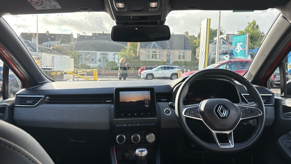 Renault Clio 1.0 TCe 90 Techno 5dr Petrol Hatchback - Image 10