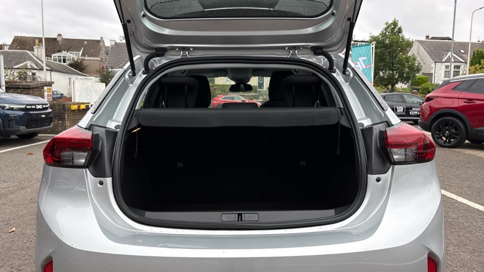 Vauxhall Corsa 1.2 Turbo Design 5dr Auto Petrol Hatchback - Image 4
