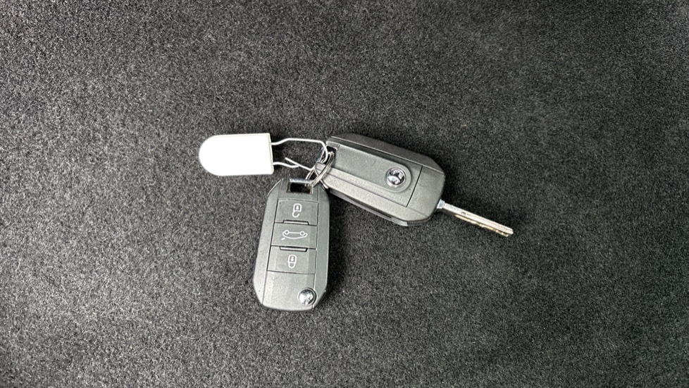 Vauxhall Corsa 1.2 Turbo Design 5dr Auto Petrol Hatchback - Image 20