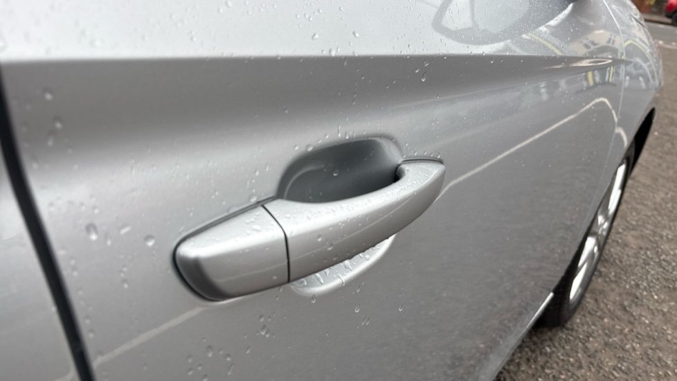 Vauxhall Corsa 1.2 Turbo Design 5dr Auto Petrol Hatchback - Image 33