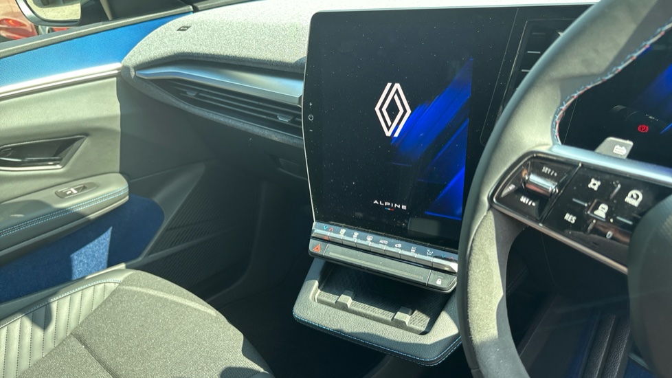 Renault Megane E-Tech EV60 160kW Techno Esprit Alpine 60kWh 5dr Auto Electric Hatchback - Image 14