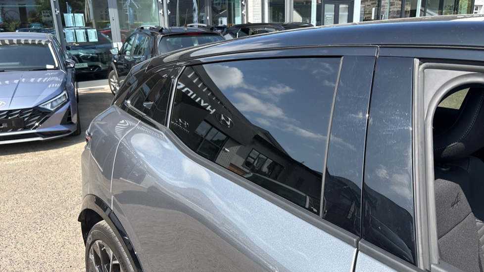 Renault Megane E-Tech EV60 160kW Techno Esprit Alpine 60kWh 5dr Auto Electric Hatchback - Image 28