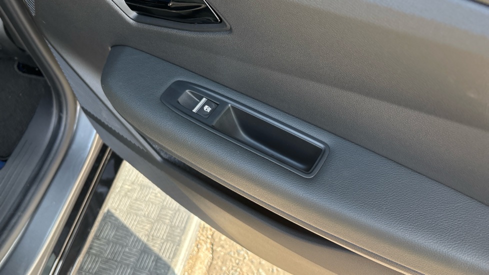 Renault Megane E-Tech EV60 160kW Techno Esprit Alpine 60kWh 5dr Auto Electric Hatchback - Image 41