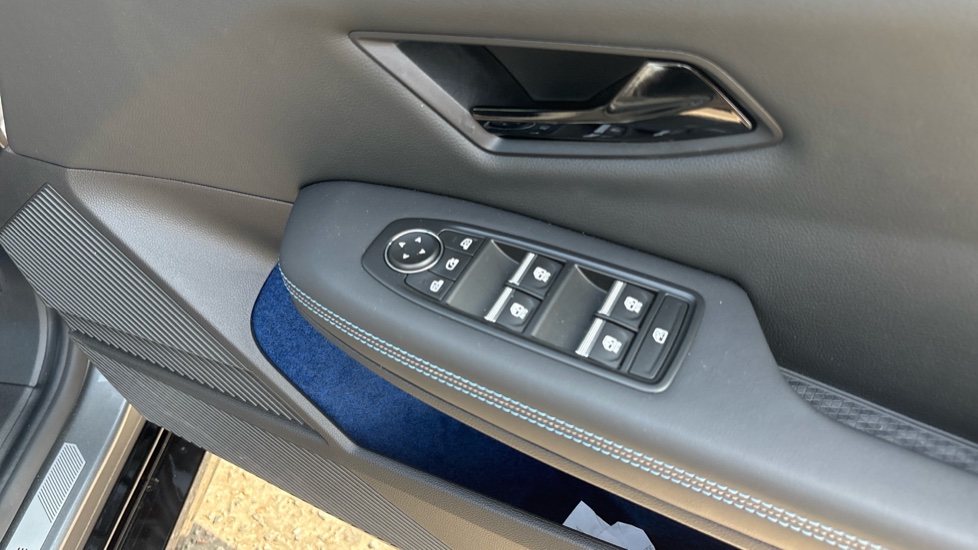 Renault Megane E-Tech EV60 160kW Techno Esprit Alpine 60kWh 5dr Auto Electric Hatchback - Image 58