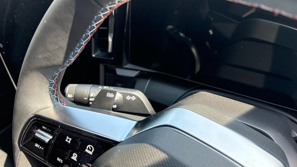 Renault Megane E-Tech EV60 160kW Techno Esprit Alpine 60kWh 5dr Auto Electric Hatchback - Image 66