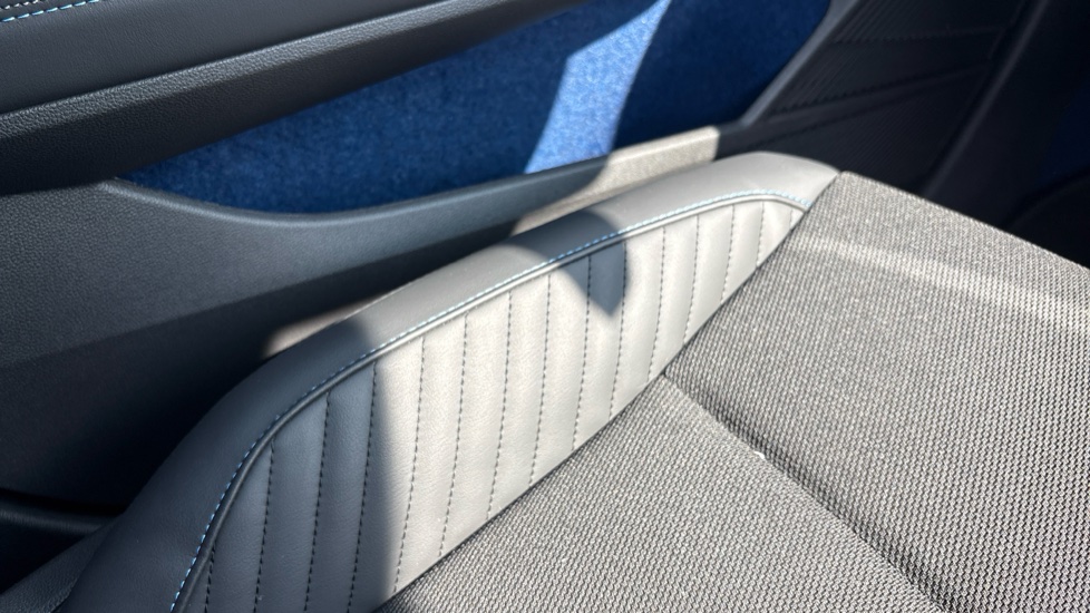 Renault Megane E-Tech EV60 160kW Techno Esprit Alpine 60kWh 5dr Auto Electric Hatchback - Image 84