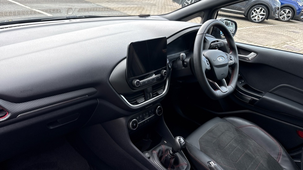 Ford Fiesta 1.0 EcoBoost Hybrid mHEV 125 ST-Line Vignale 5dr Petrol Hatchback - Image 9