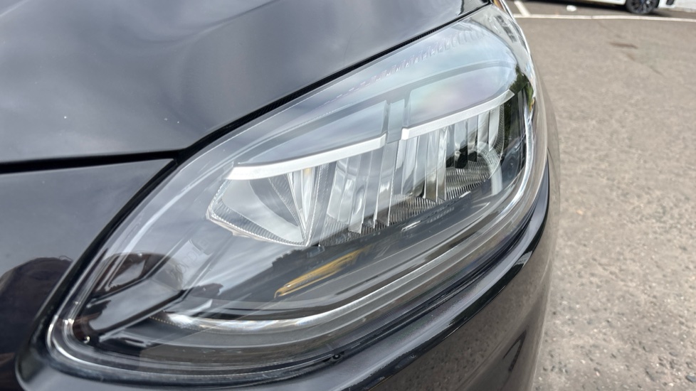 Ford Fiesta 1.0 EcoBoost Hybrid mHEV 125 ST-Line Vignale 5dr Petrol Hatchback - Image 24
