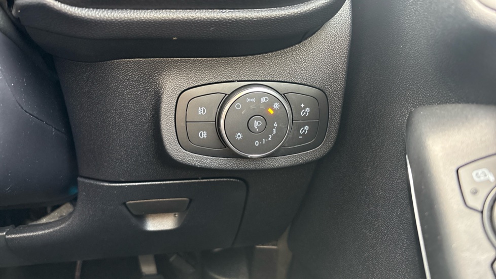 Ford Fiesta 1.0 EcoBoost Hybrid mHEV 125 ST-Line Vignale 5dr Petrol Hatchback - Image 54