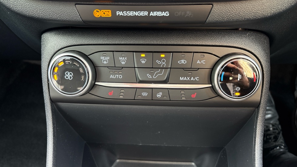 Ford Fiesta 1.0 EcoBoost Hybrid mHEV 125 ST-Line Vignale 5dr Petrol Hatchback - Image 62