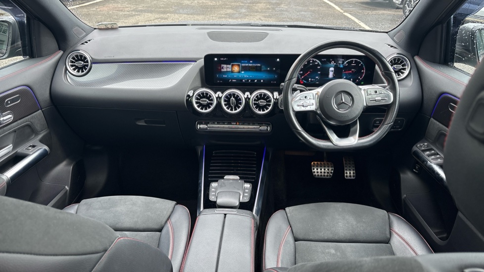 Mercedes-Benz GLA 220d 4Matic AMG Line Premium Plus 5dr Auto Diesel Hatchback - Image 10