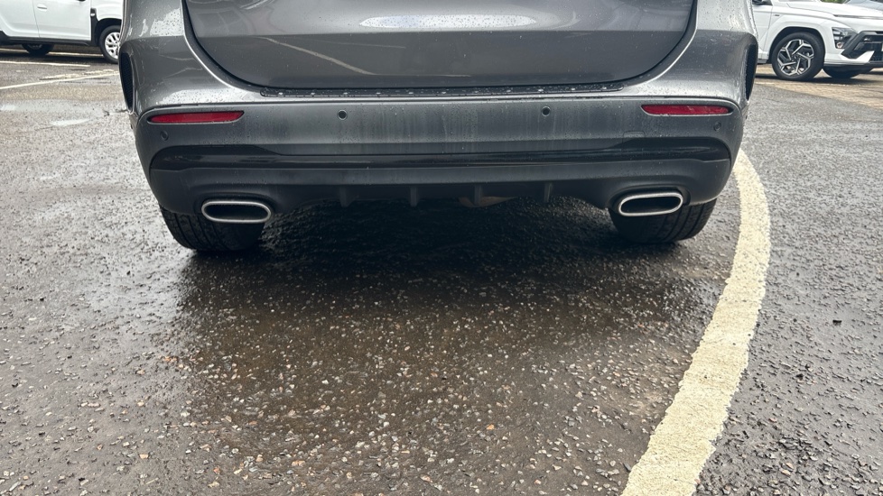 Mercedes-Benz GLA 220d 4Matic AMG Line Premium Plus 5dr Auto Diesel Hatchback - Image 21