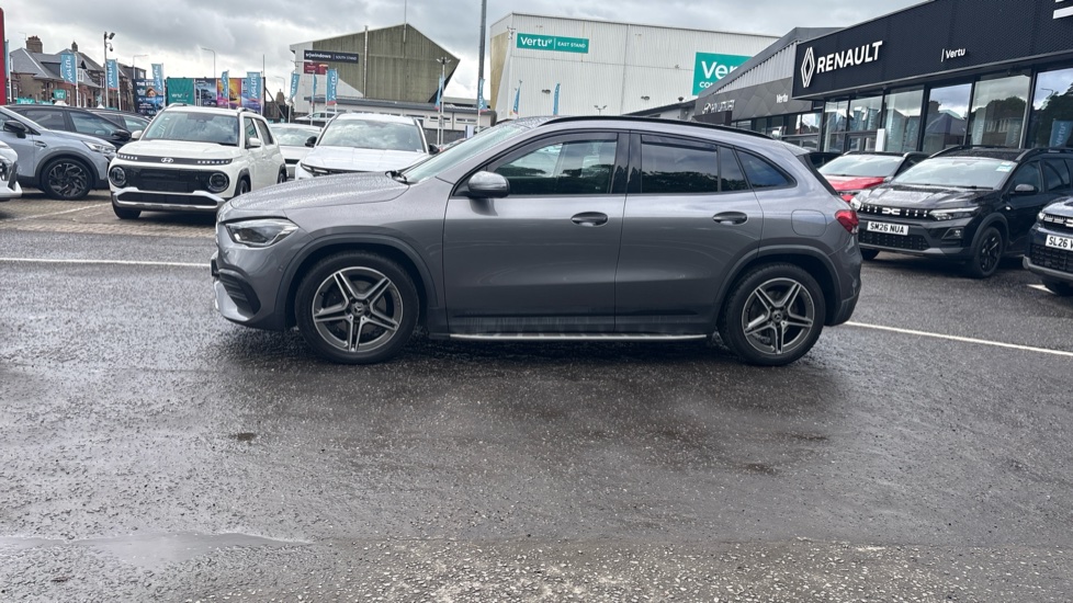 Mercedes-Benz GLA 220d 4Matic AMG Line Premium Plus 5dr Auto Diesel Hatchback - Image 31