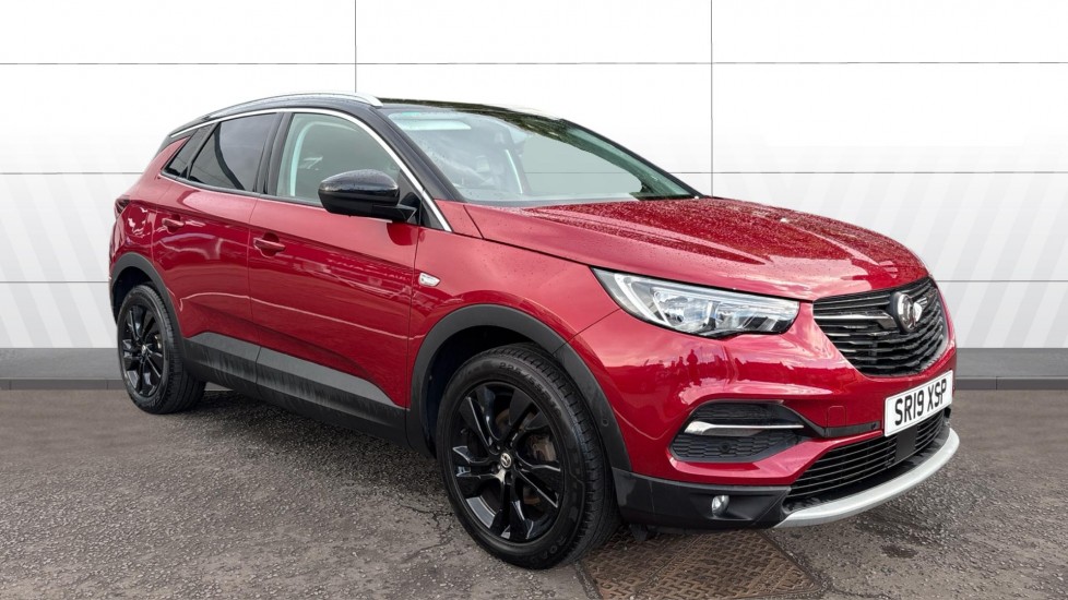 Vauxhall Grandland X 1.2 Turbo Design Line 5dr Petrol Hatchback - Image 1