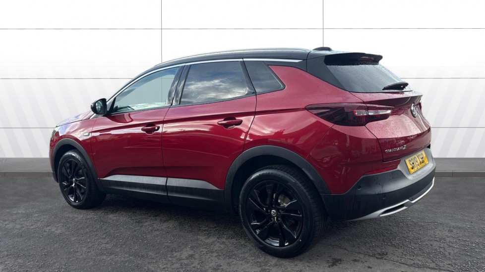 Vauxhall Grandland X 1.2 Turbo Design Line 5dr Petrol Hatchback - Image 2