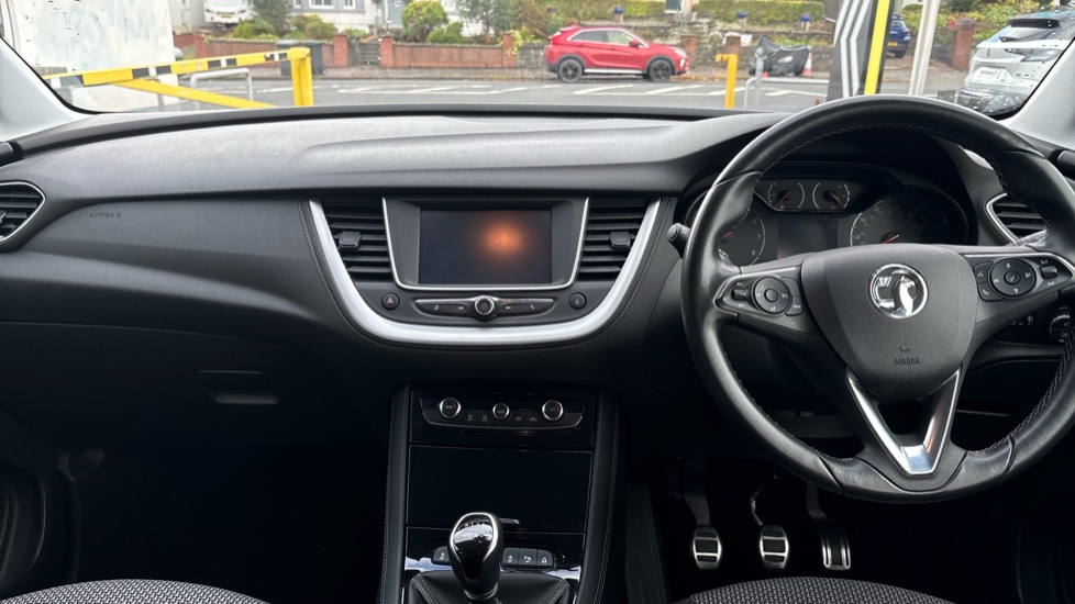 Vauxhall Grandland X 1.2 Turbo Design Line 5dr Petrol Hatchback - Image 10