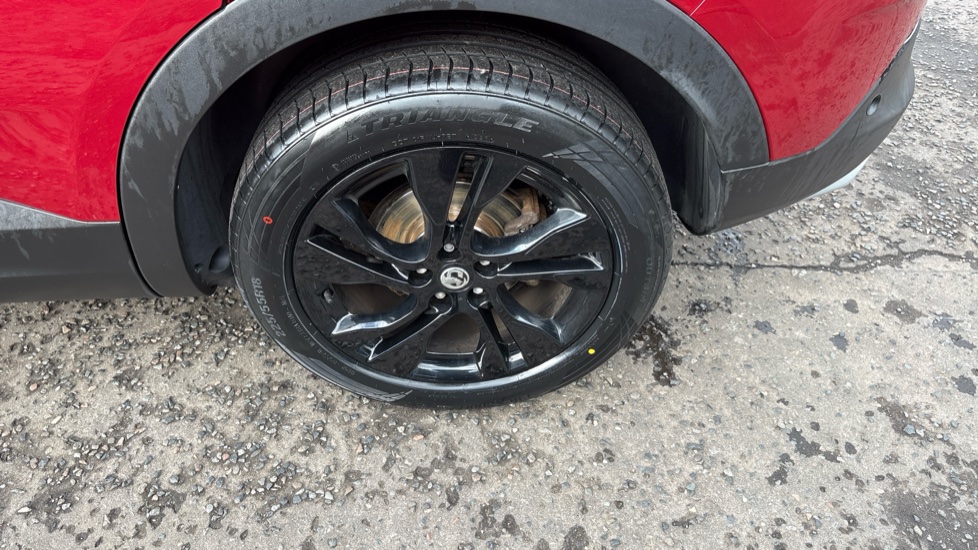 Vauxhall Grandland X 1.2 Turbo Design Line 5dr Petrol Hatchback - Image 27