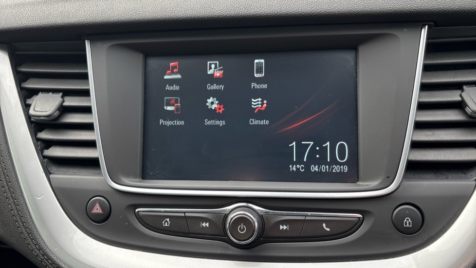 Vauxhall Grandland X 1.2 Turbo Design Line 5dr Petrol Hatchback - Image 45