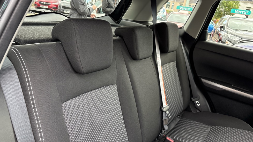 Suzuki Vitara 1.4 Boosterjet 48V Hybrid SZ-T 5dr Petrol Estate - Image 34