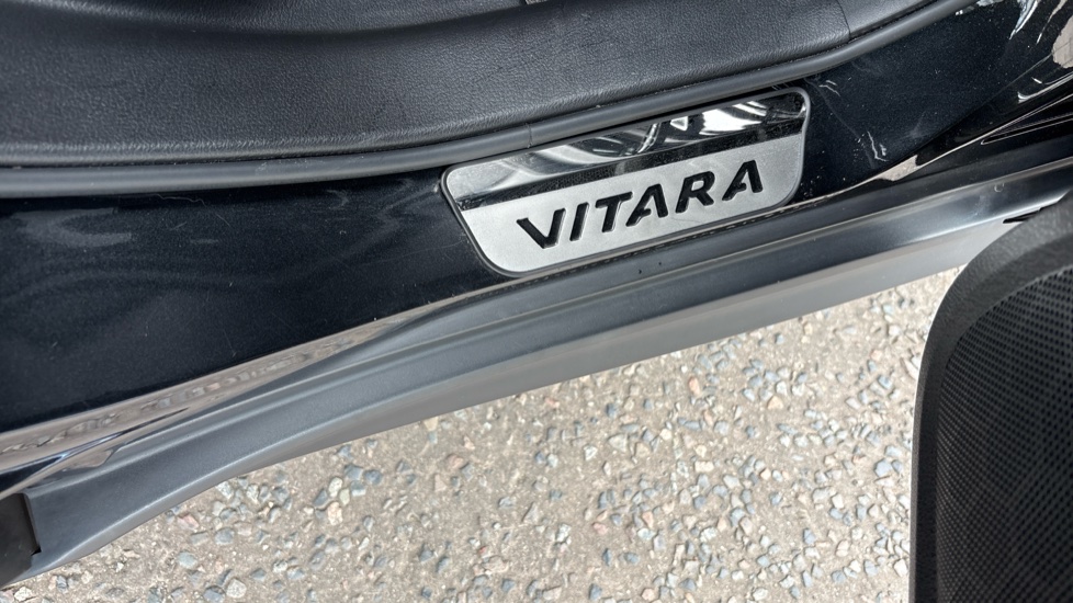Suzuki Vitara 1.4 Boosterjet 48V Hybrid SZ-T 5dr Petrol Estate - Image 36