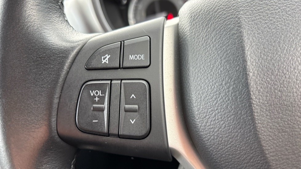 Suzuki Vitara 1.4 Boosterjet 48V Hybrid SZ-T 5dr Petrol Estate - Image 44