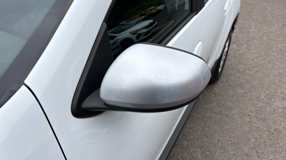 Dacia Duster 1.0 TCe 90 Expression 5dr Petrol Estate - Image 29