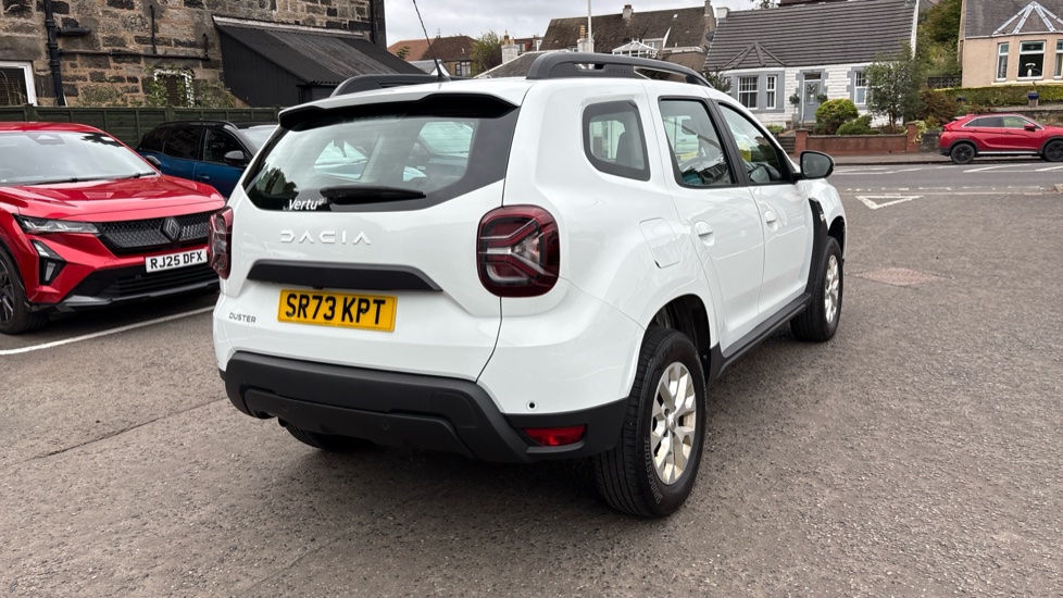 Dacia Duster 1.0 TCe 90 Expression 5dr Petrol Estate - Image 33