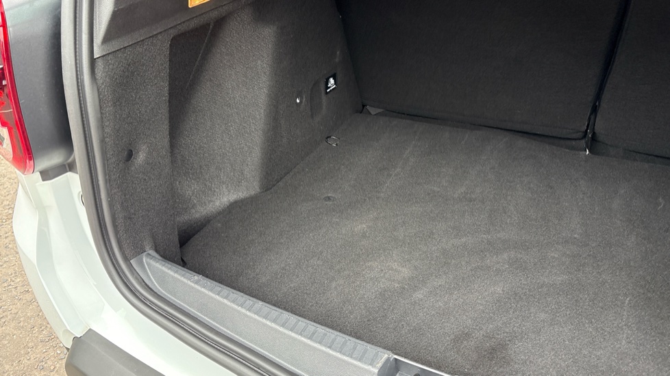 Dacia Duster 1.0 TCe 90 Expression 5dr Petrol Estate - Image 36