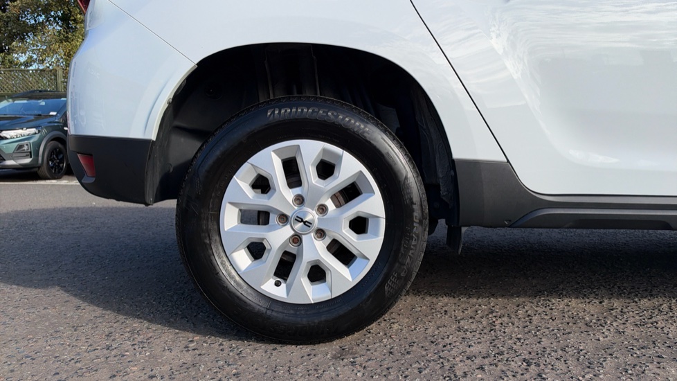 Dacia Duster 1.0 TCe 90 Expression 5dr Petrol Estate - Image 7