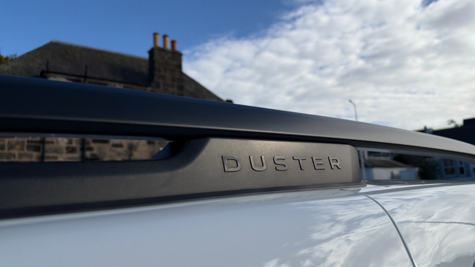 Dacia Duster 1.0 TCe 90 Expression 5dr Petrol Estate - Image 32