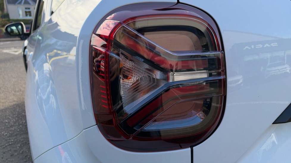 Dacia Duster 1.0 TCe 90 Expression 5dr Petrol Estate - Image 38