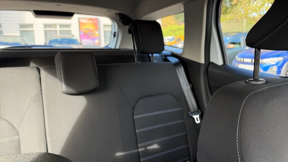 Dacia Duster 1.0 TCe 90 Expression 5dr Petrol Estate - Image 60