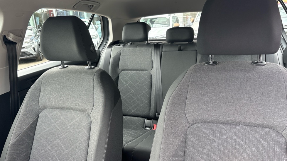 Volkswagen Golf 1.5 TSI Life 5dr Petrol Hatchback - Image 15