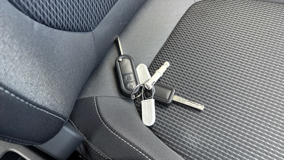 MG MG3 1.5 VTi-TECH Excite 5dr Petrol Hatchback - Image 20