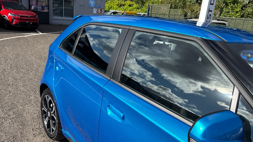 MG MG3 1.5 VTi-TECH Excite 5dr Petrol Hatchback - Image 38