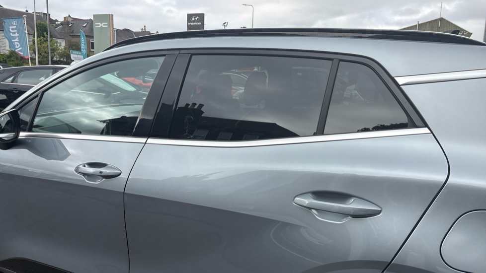 Kia Sportage 1.6T GDi HEV GT-Line S 5dr Auto AWD Hybrid Estate - Image 30