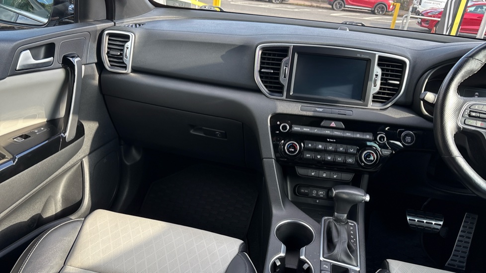Kia Sportage 2.0 CRDi GT-Line S 5dr Auto [AWD] Diesel Estate - Image 14