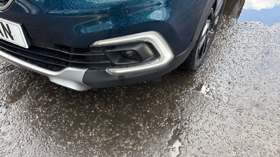 Renault Captur 0.9 TCE 90 Dynamique S Nav 5dr Petrol Hatchback - Image 36