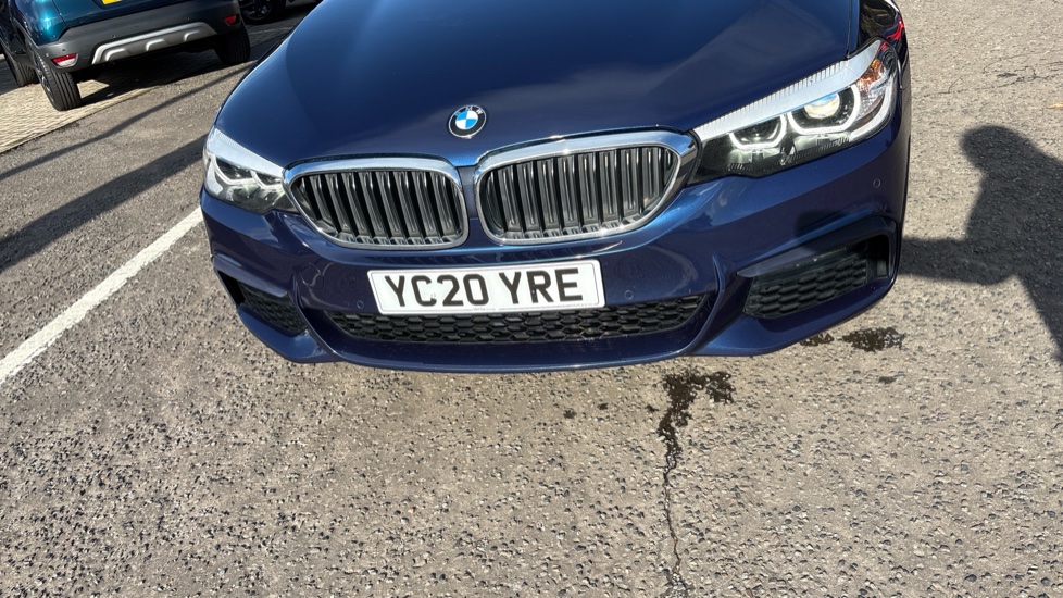 BMW 5 Series 520d MHT xDrive M Sport 5dr Auto Diesel Estate - Image 36