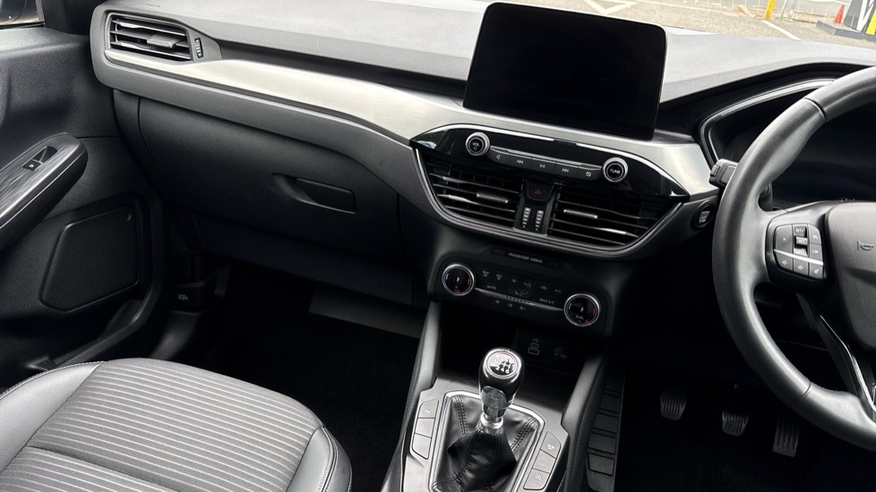 Ford Kuga 1.5 EcoBoost 150 Titanium Edition 5dr Petrol Estate - Image 14