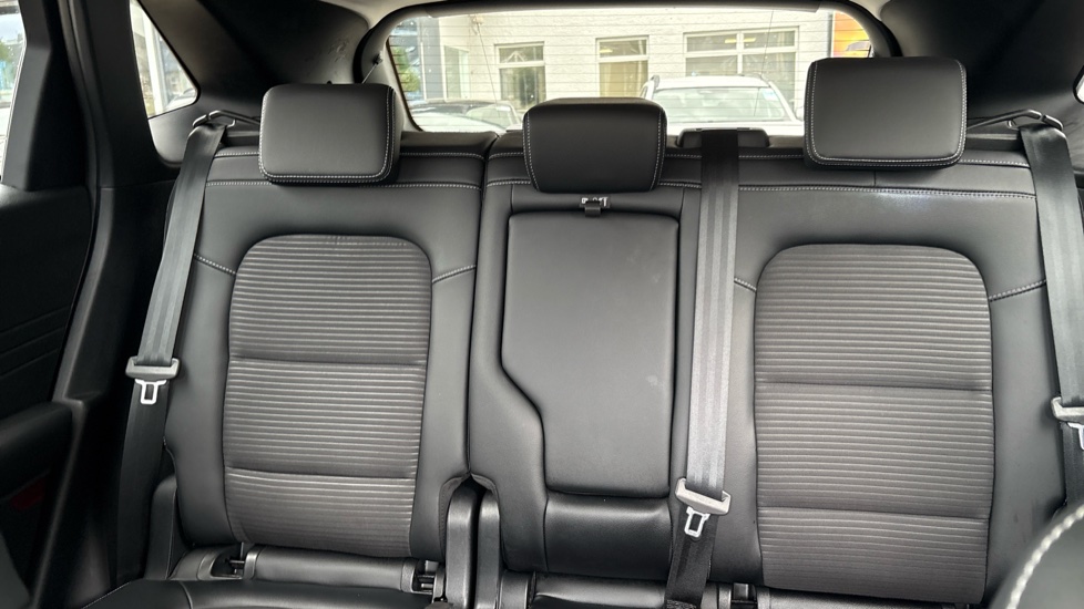 Ford Kuga 1.5 EcoBoost 150 Titanium Edition 5dr Petrol Estate - Image 15