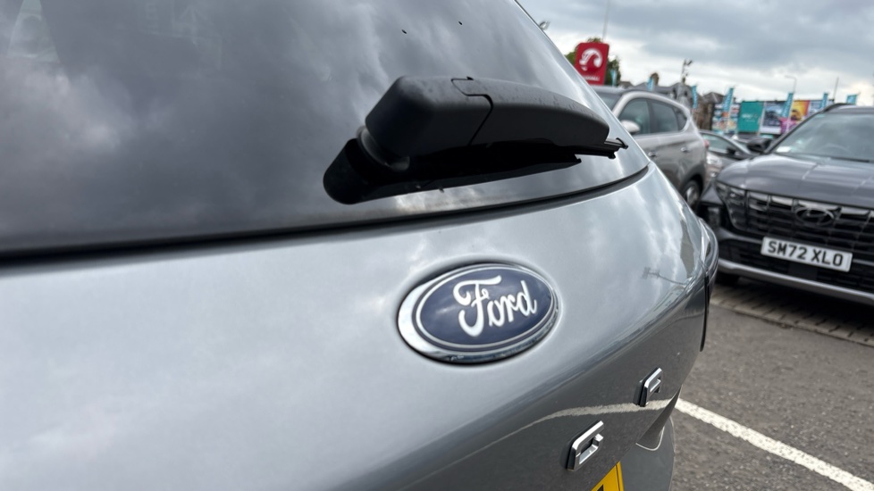 Ford Kuga 1.5 EcoBoost 150 Titanium Edition 5dr Petrol Estate - Image 40