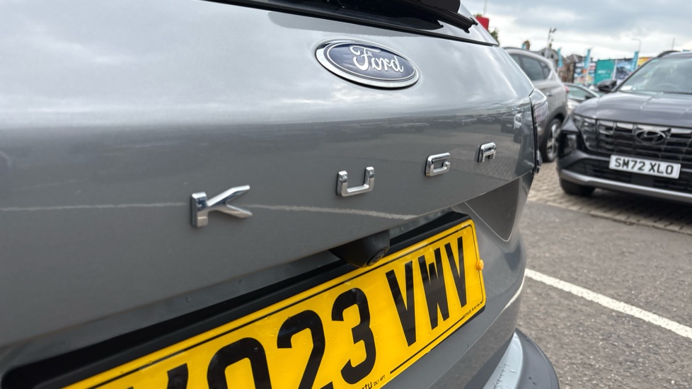 Ford Kuga 1.5 EcoBoost 150 Titanium Edition 5dr Petrol Estate - Image 41