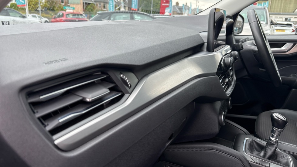 Ford Kuga 1.5 EcoBoost 150 Titanium Edition 5dr Petrol Estate - Image 54