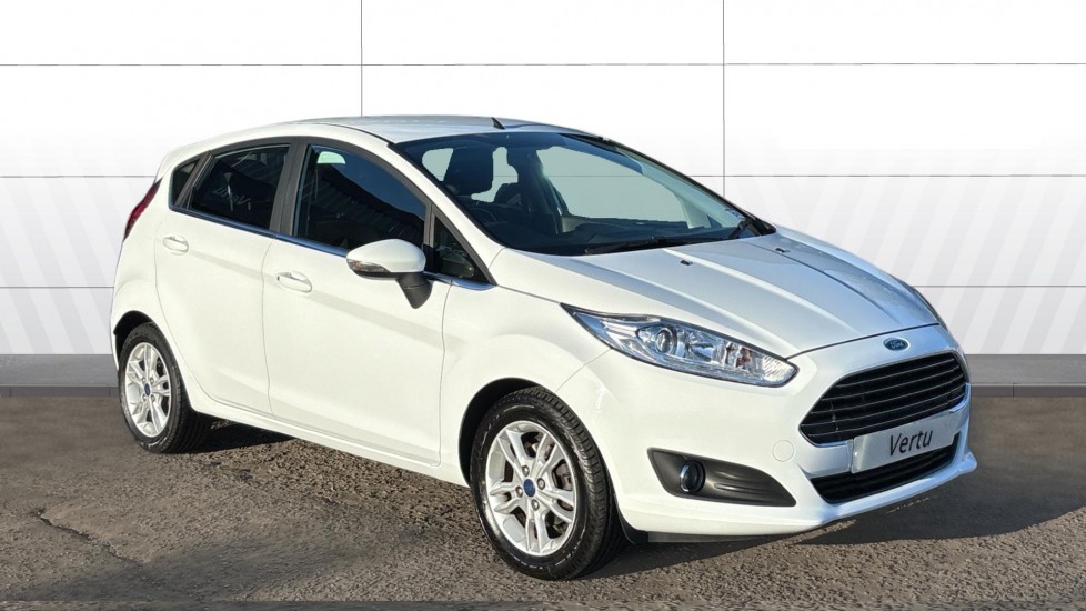 Ford Fiesta 1.25 82 Zetec 5dr Petrol Hatchback - Image 1